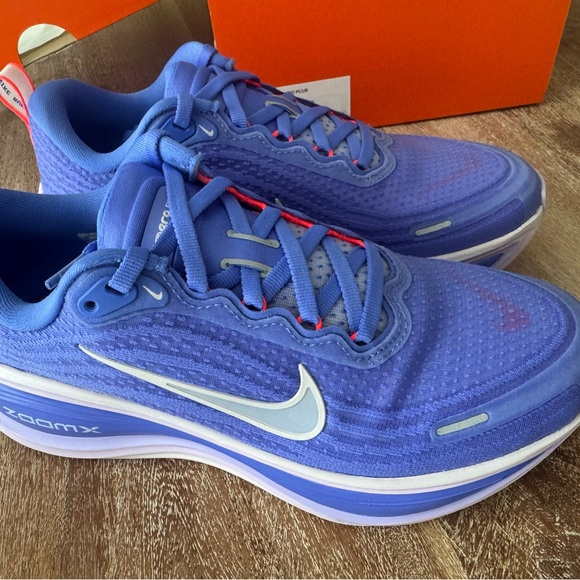 Nike Shoes - NWT Women’s Nike Vomero Plus 7